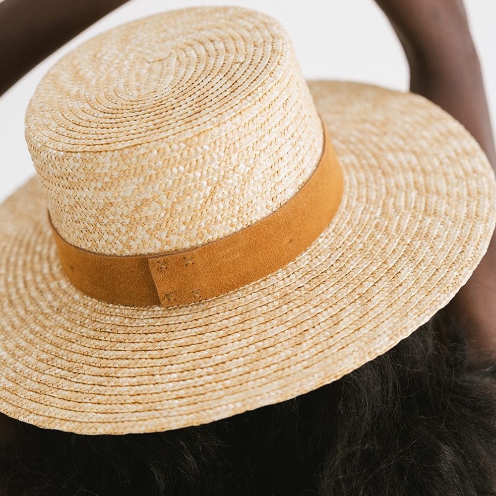 Gigi Pip Capri Short Brim Boater Straw Hat NWOT Size 59